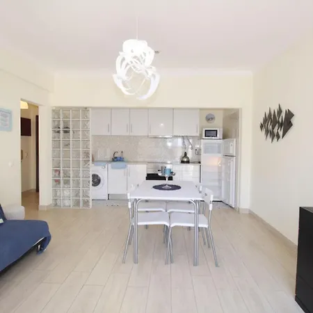 Praia Da Rocha Solmonte White & Blue Apartment *